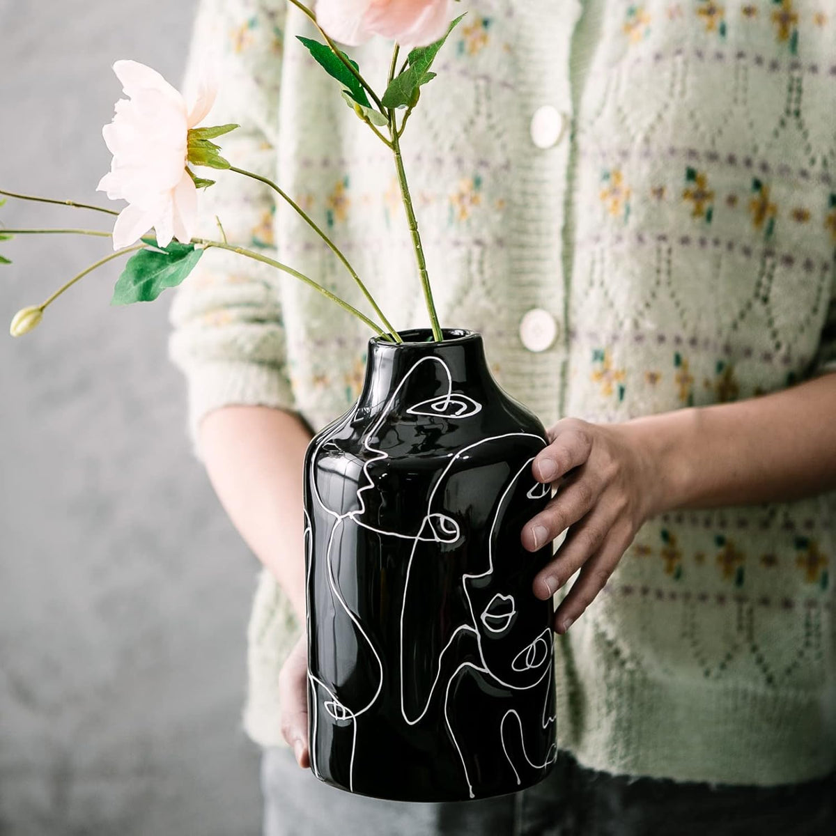 Abstract Face Ceramic Vase – image 5
